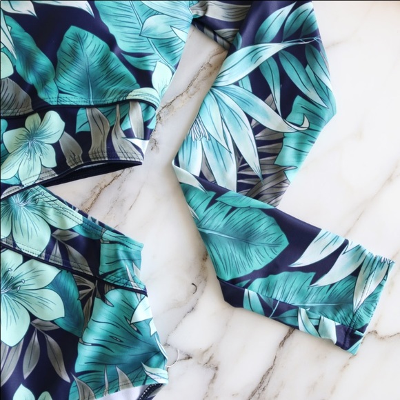 “The Eryn” Tropical Cutout Long Sleeve Swimsuit - Picture 5 of 9